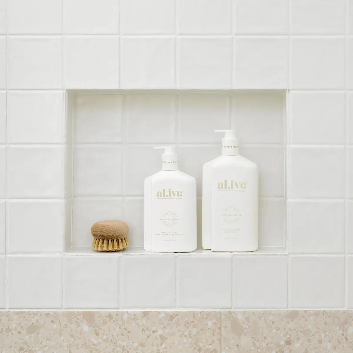 al.ive body Body Wash 750ml - Mango & Lychee