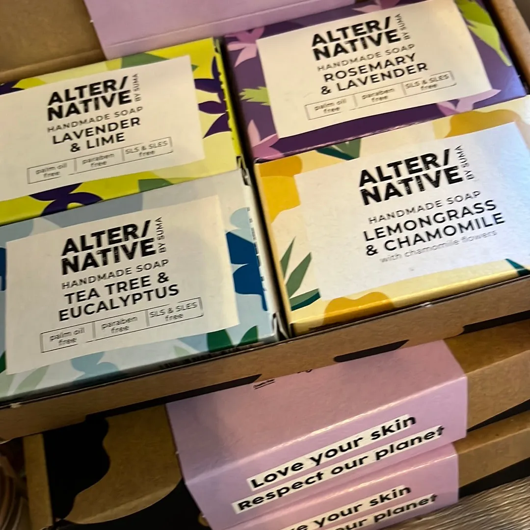 Alter/Native Gift Set