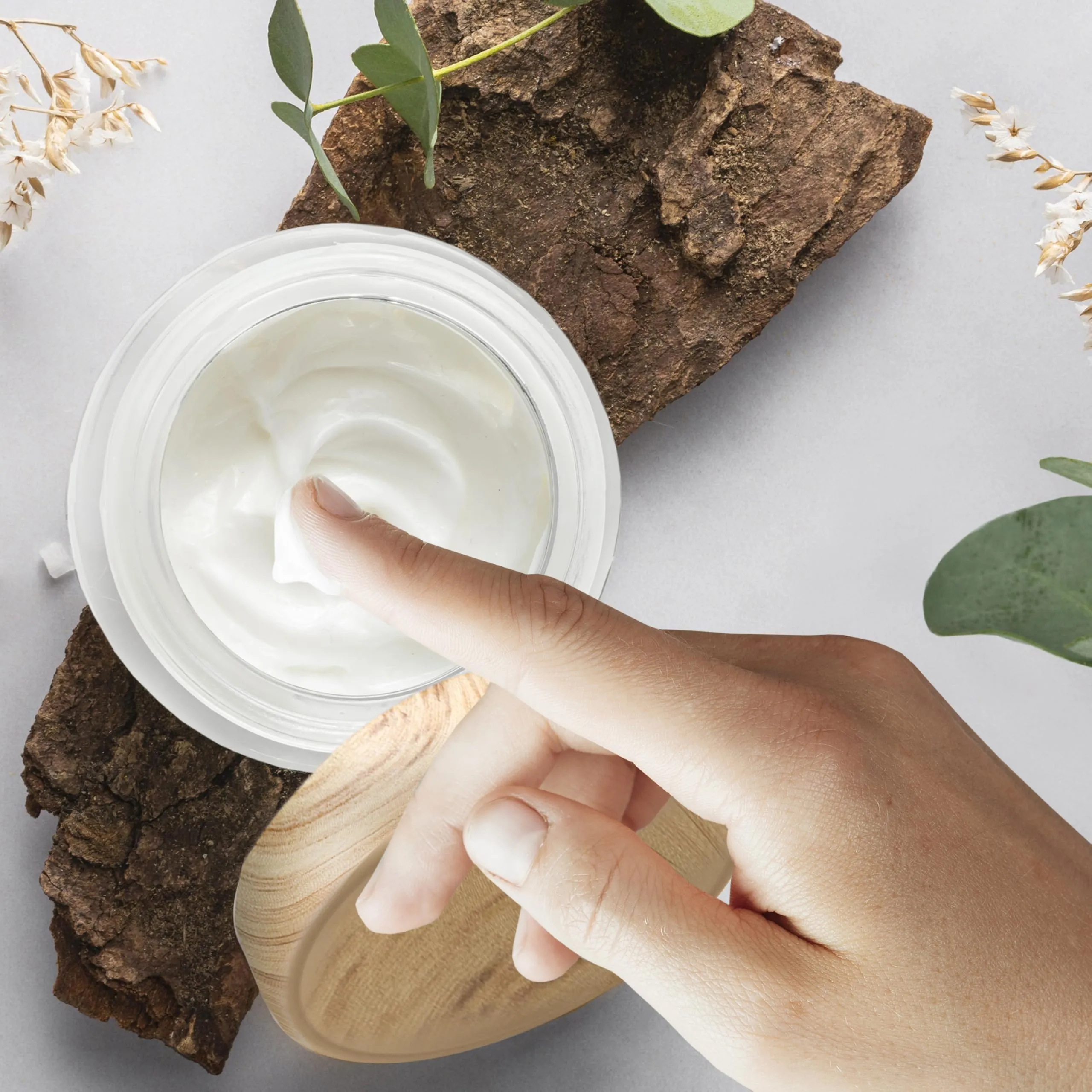 APRICOT FACE & BODY CREAM PEELING