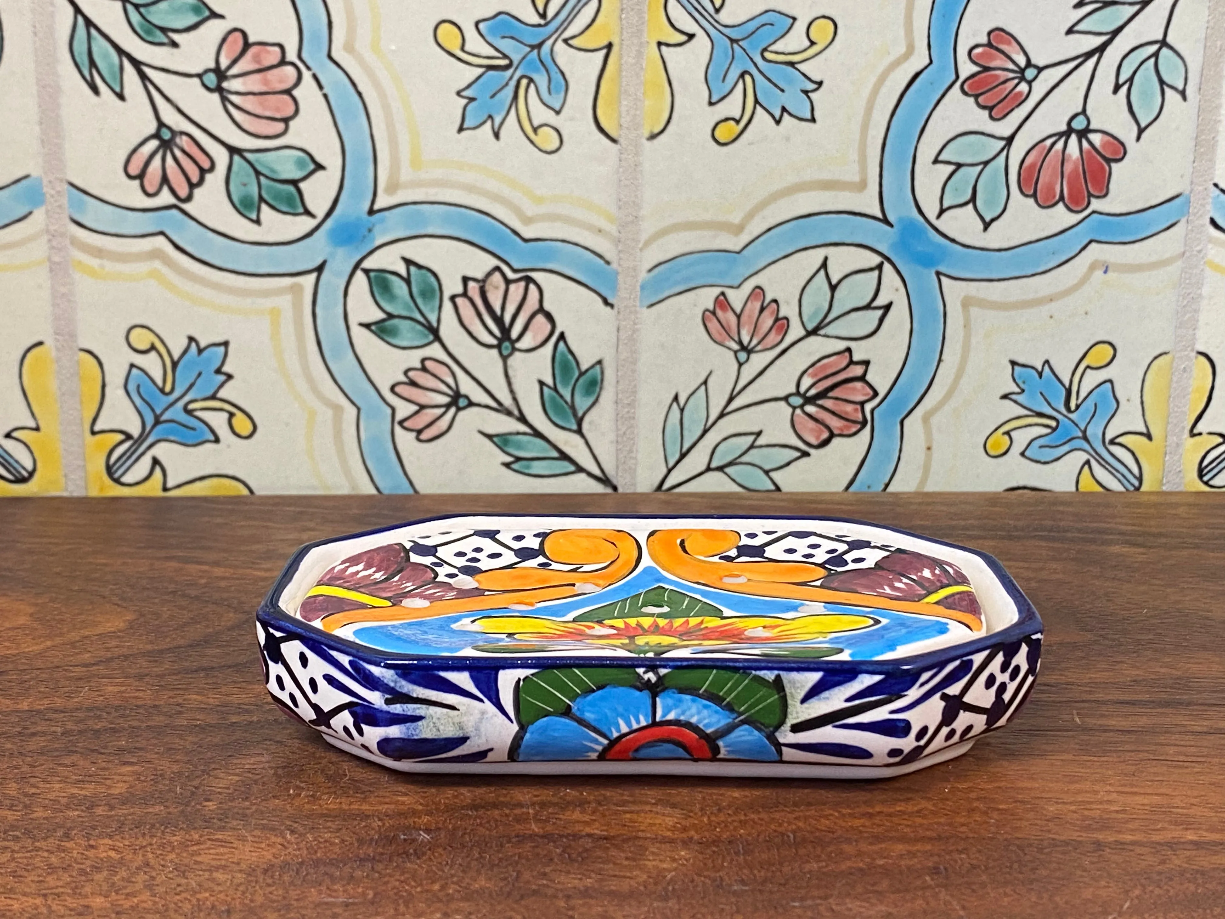 Ceramic soap dish (2)