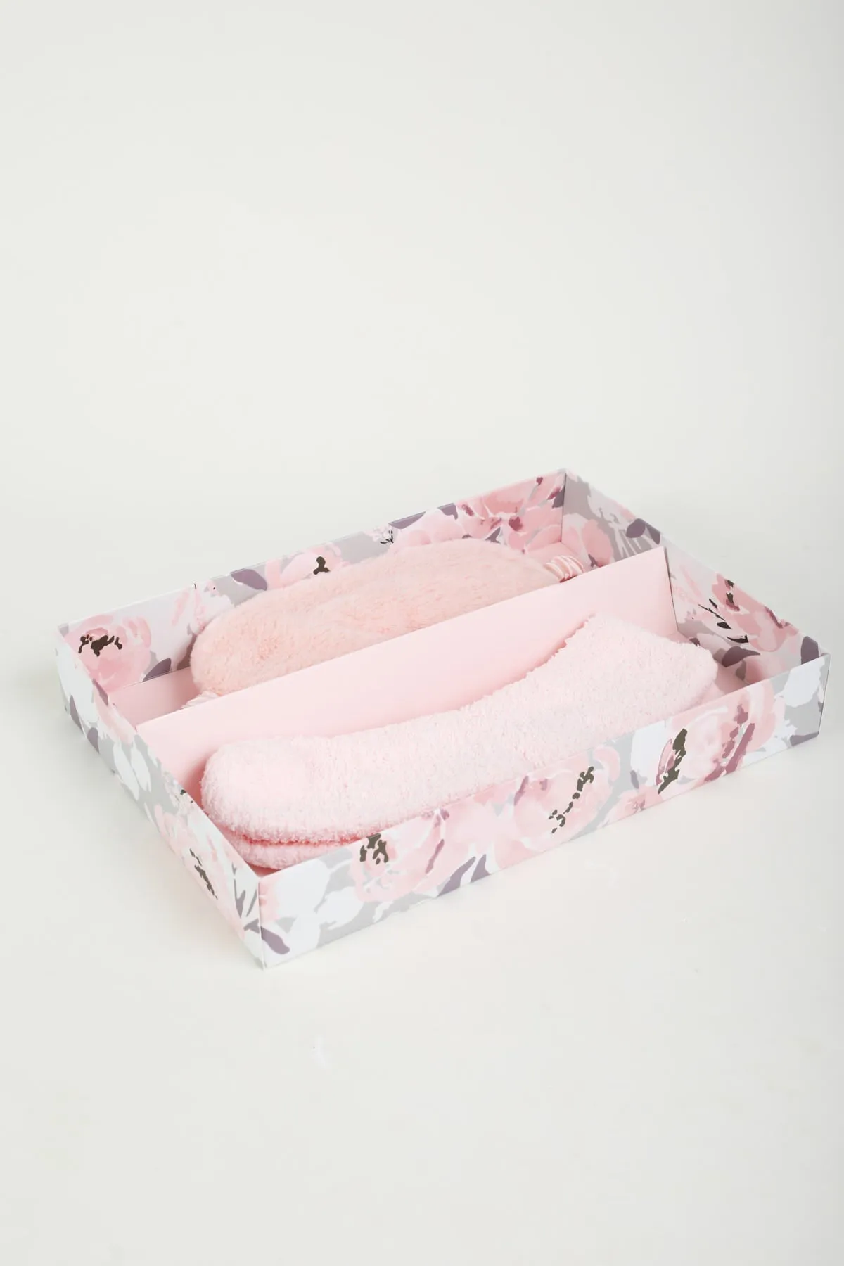 Cosy Sock & Eye Mask Gift Set in Pink