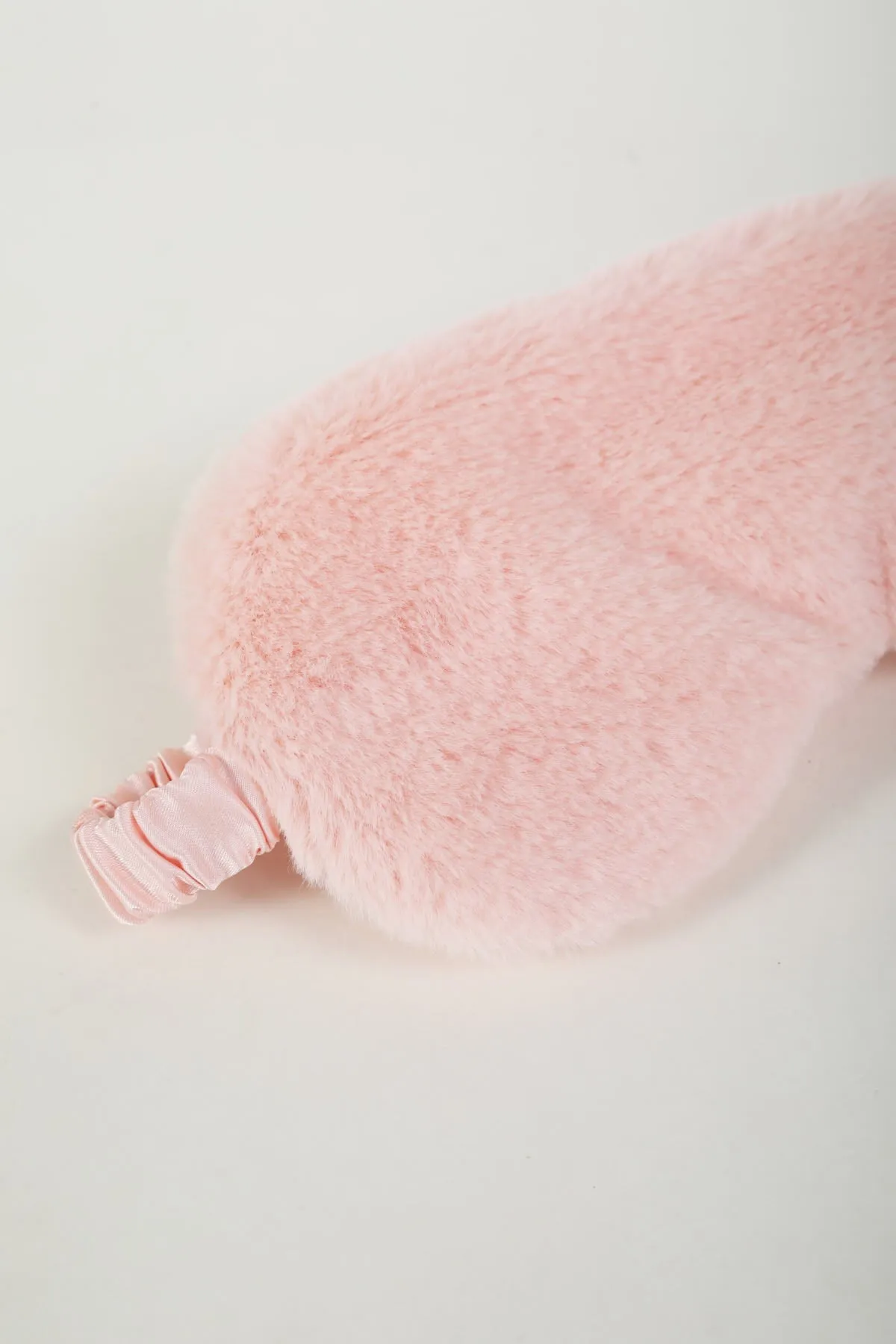 Cosy Sock & Eye Mask Gift Set in Pink