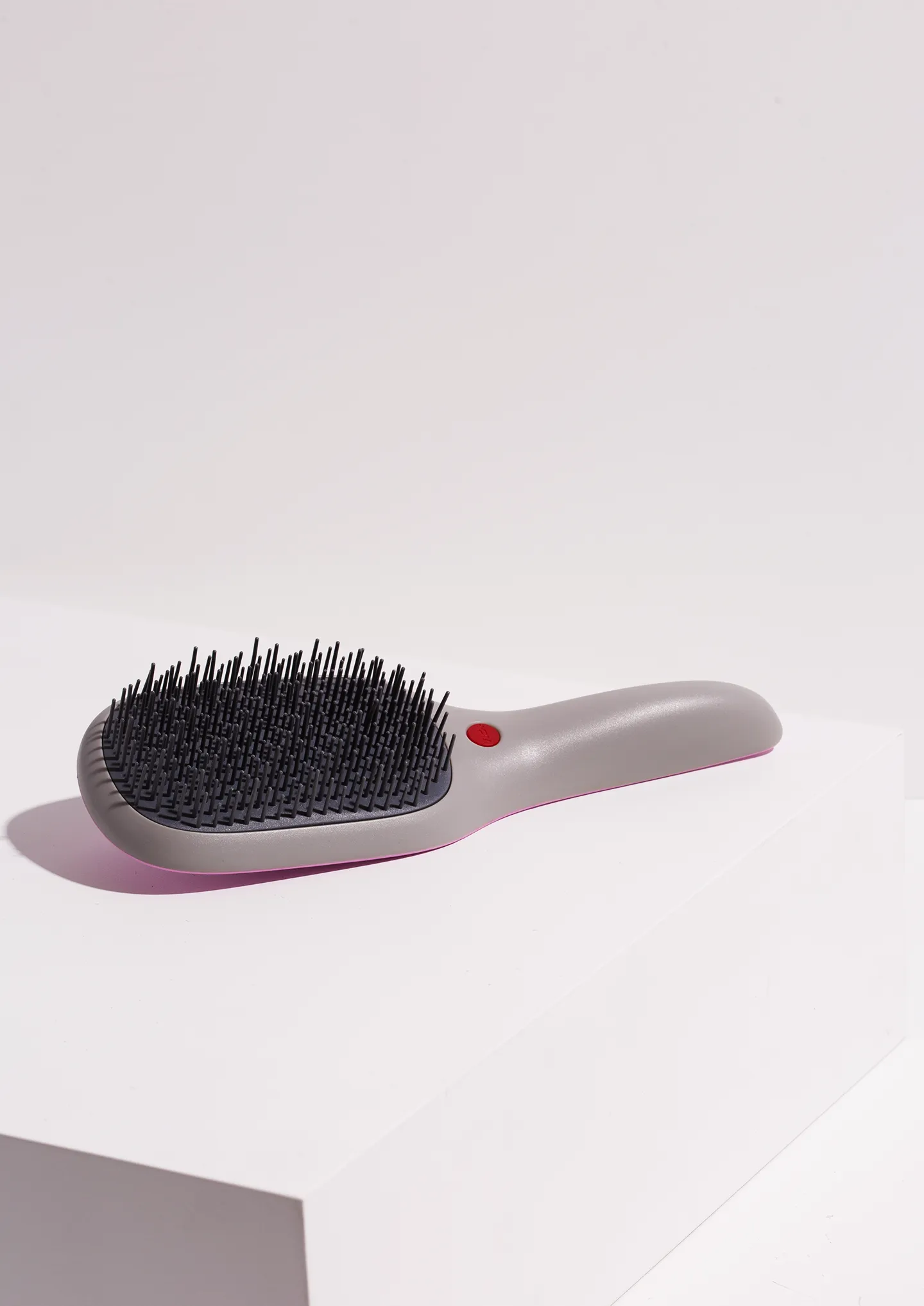 Detangling brush 