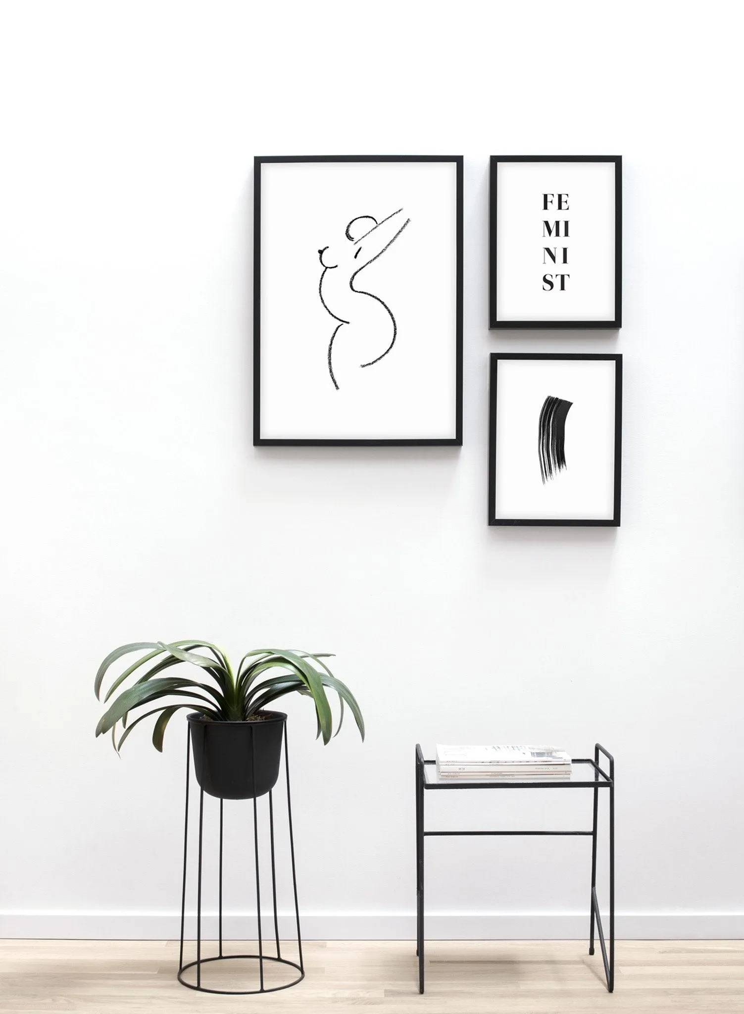 Feminine Curves, Poster