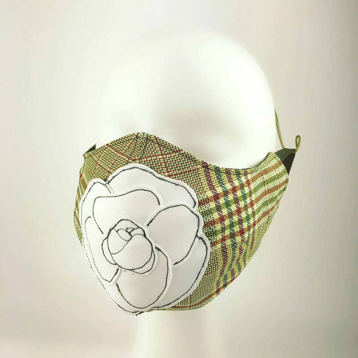 Mask 4 protect Camellia Applique Plaid Face Mask L