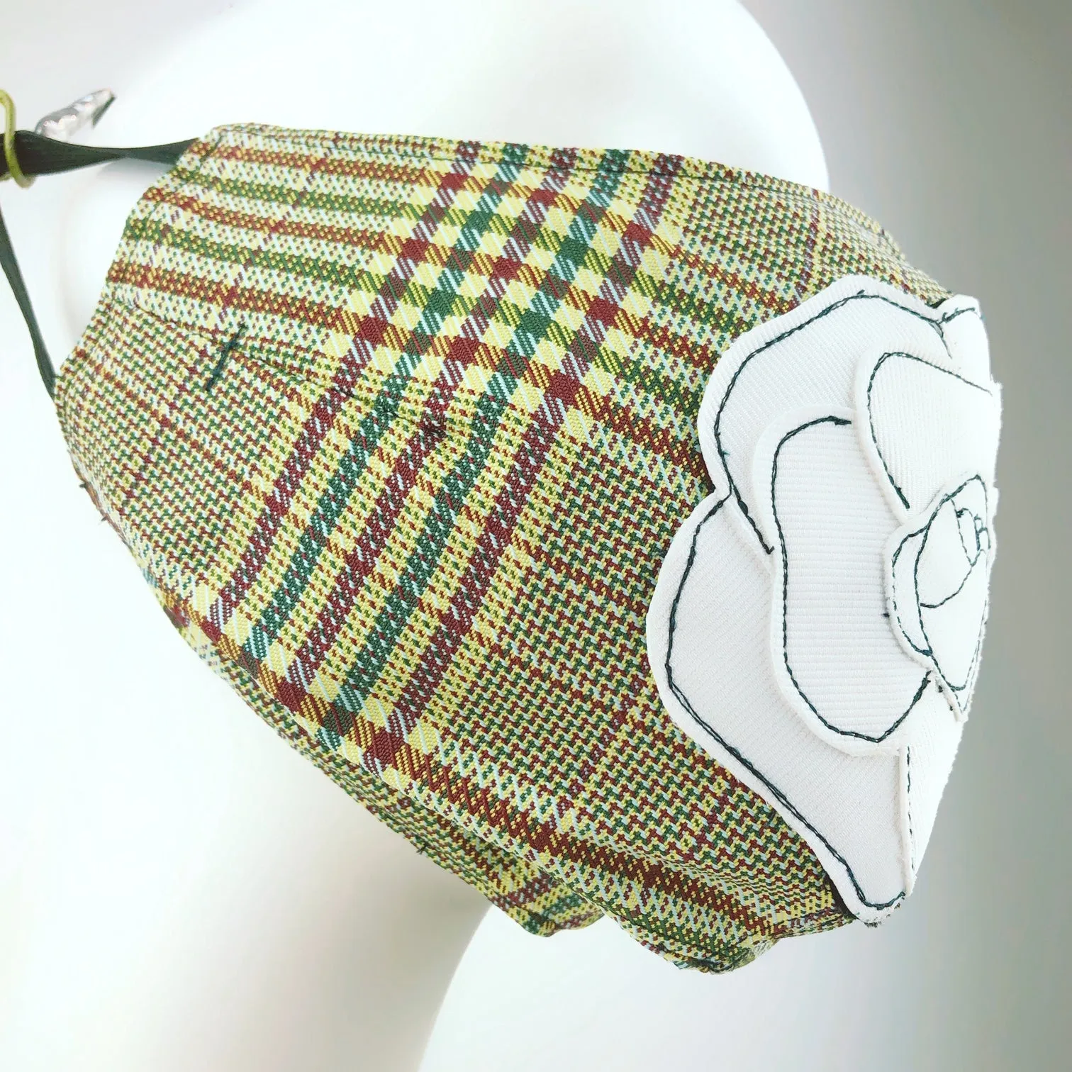 Mask 4 protect Camellia Applique Plaid Face Mask L