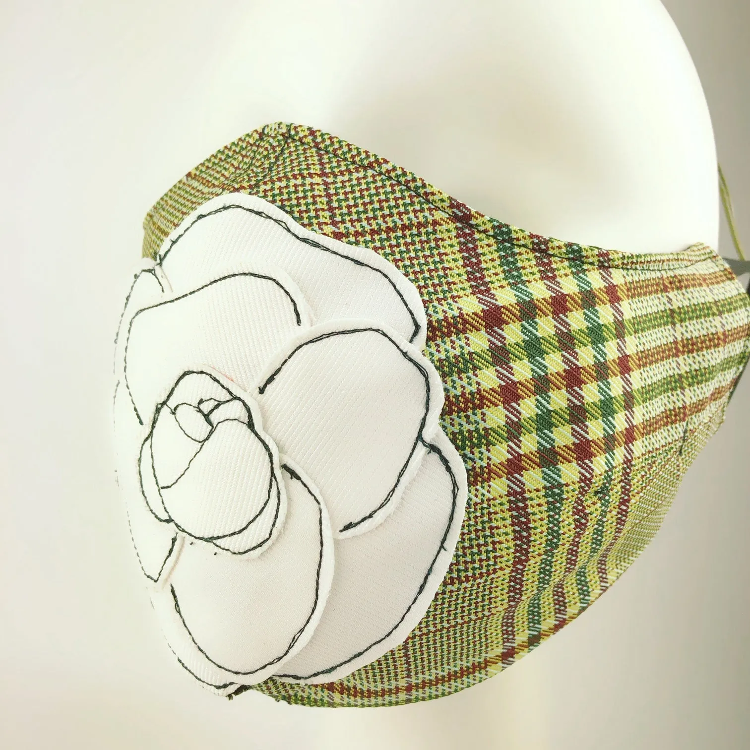 Mask 4 protect Camellia Applique Plaid Face Mask L