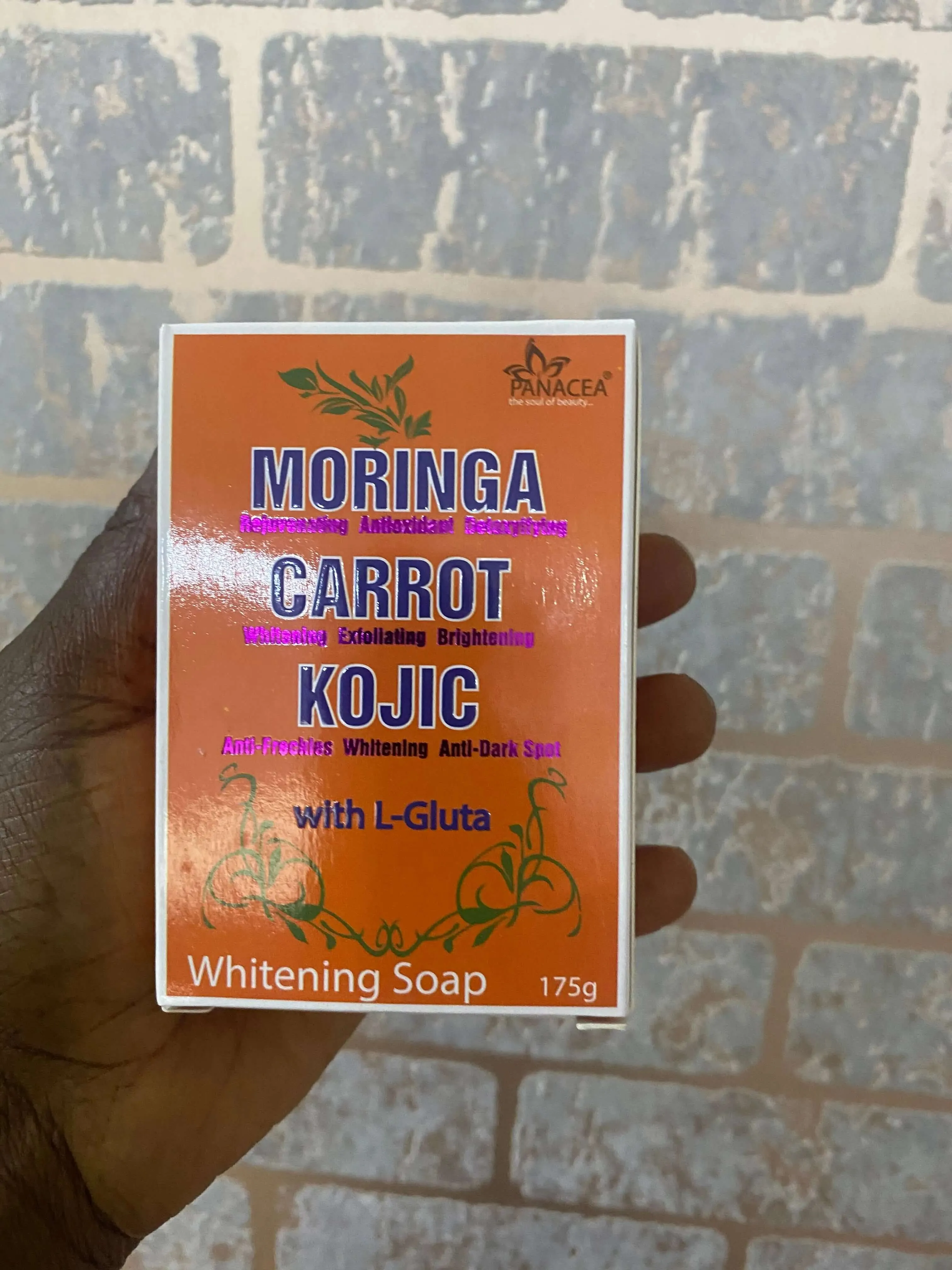 Moringa Carrot Kojic Soap