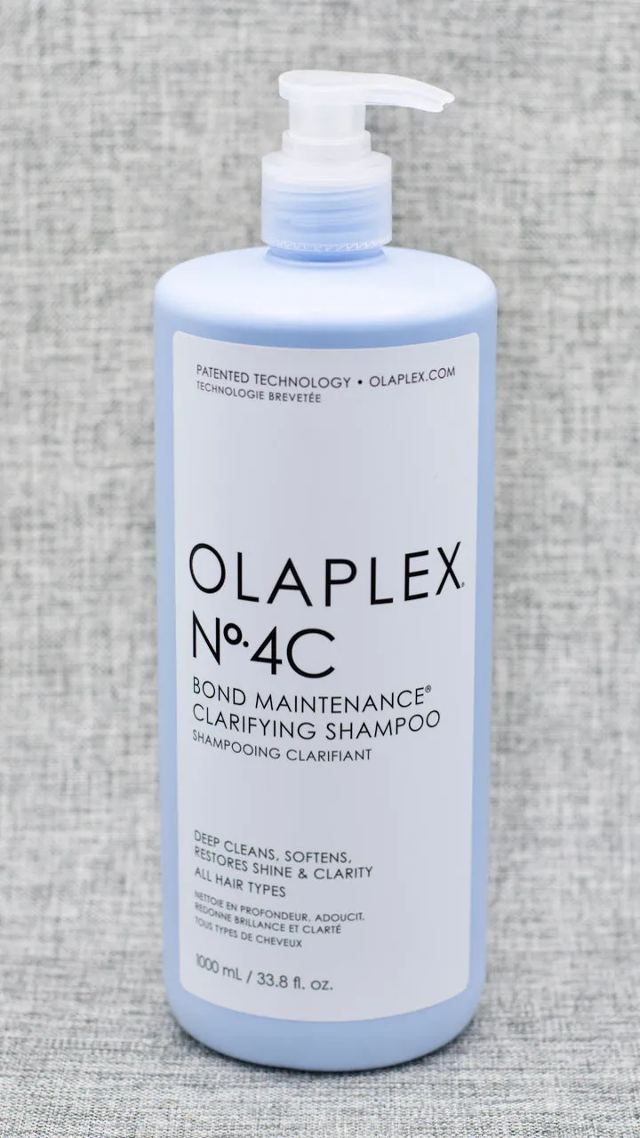 Olaplex Nº.4C BOND MAINTENANCE® CLARIFYING SHAMPOO