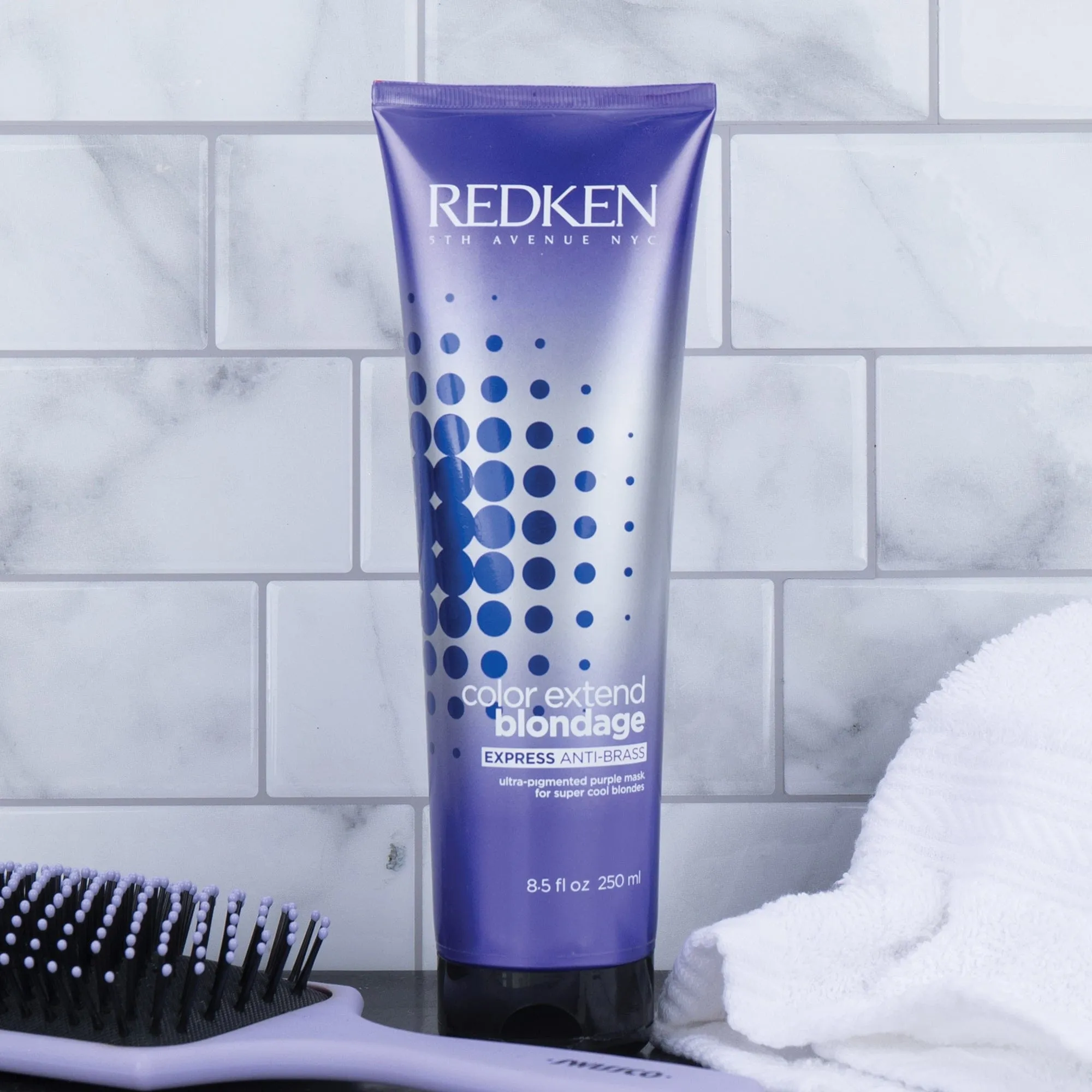 Redken® Color Extend Blondage Expbrass Anti Brass Mask