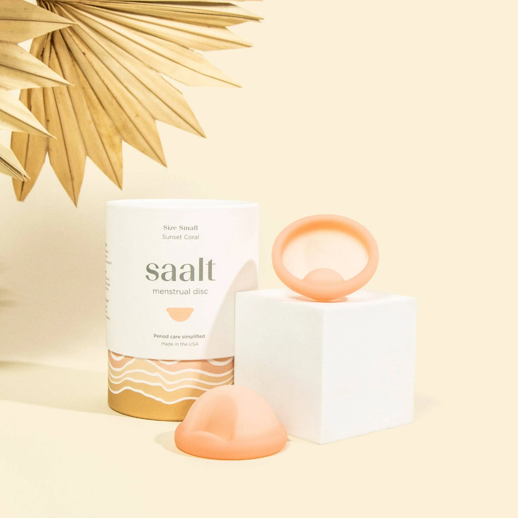 Saalt Menstrual Disc: Coastal Blue (Regular)