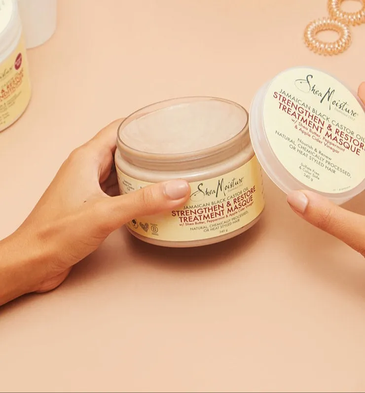 SHEA MOISTURE JAMAICAN BLACK CASTOR OIL Strengthen & Restore Treatment Masque ماسك الشعر