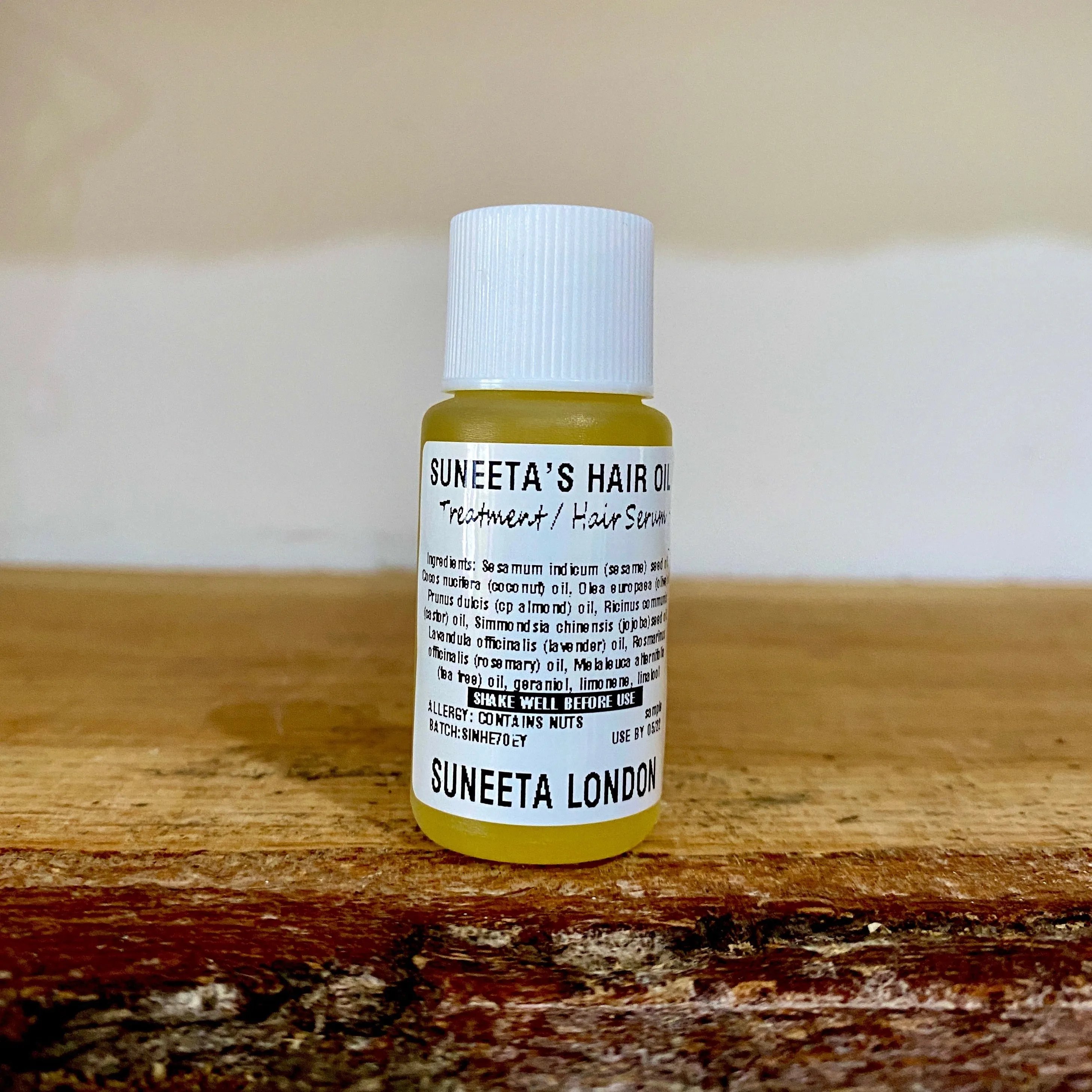 Suneeta's Hair Oil Sample
